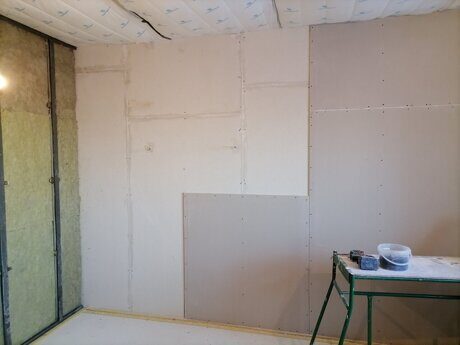 Шумоизоляция стен, потолка квартиры  - цена за м2 от 1000 руб.